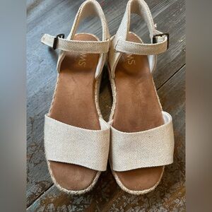 Toms Cream Espadrille Sandals